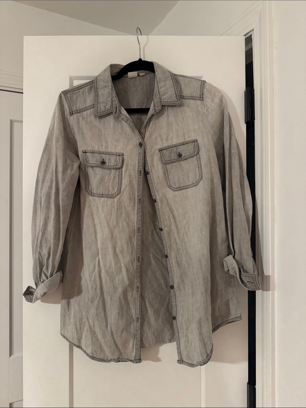 Bp Light Gray Denim Women's Button-Up Shirt